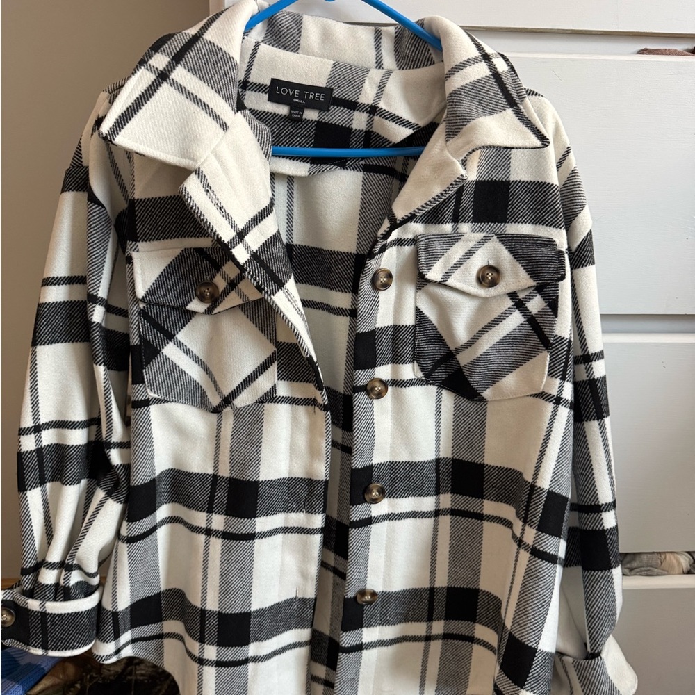 Love Tree Women's Checkered Utility Jacket